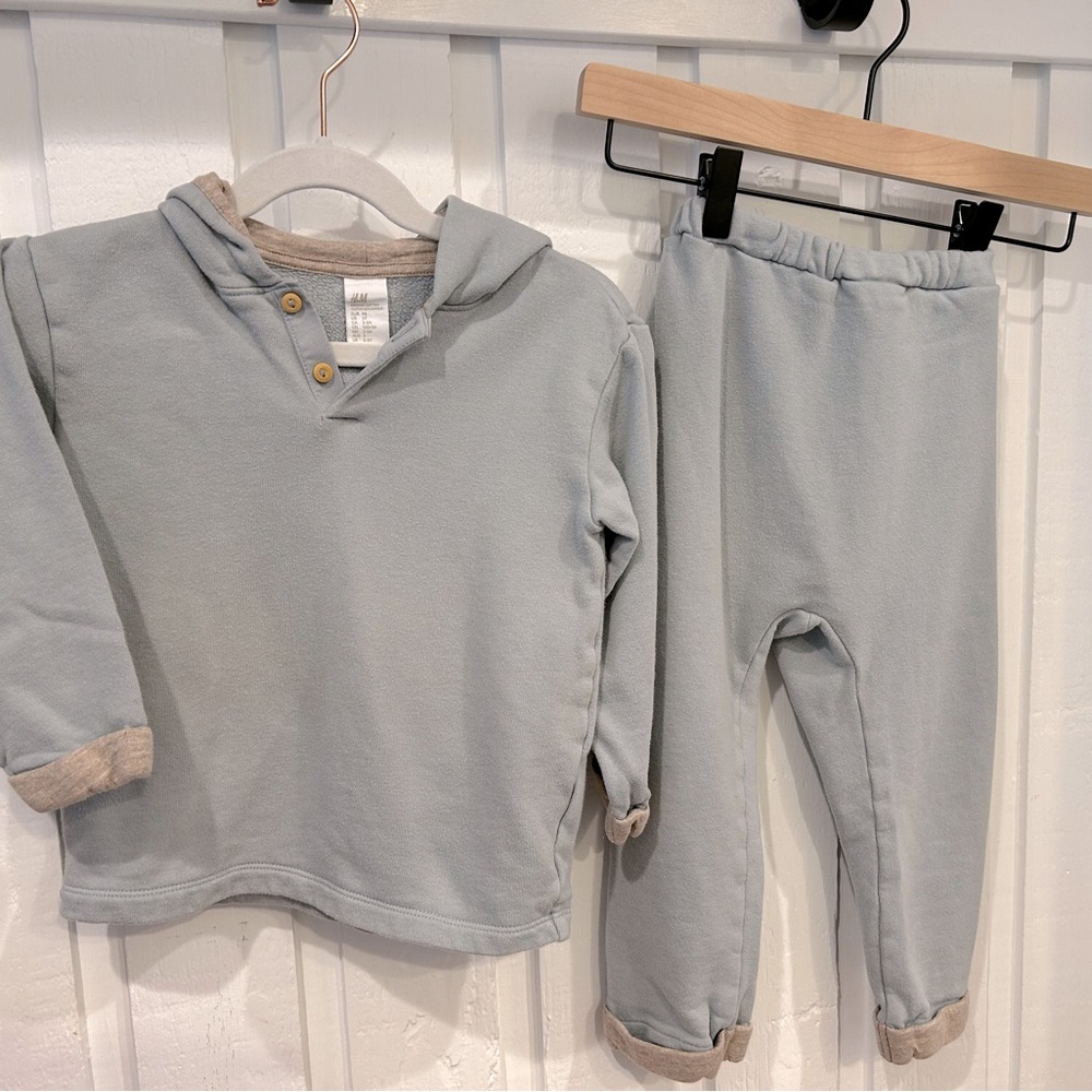H&M Sweatsuit - 3T
